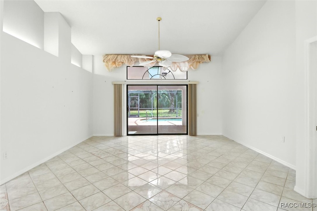 111 Douglas Street