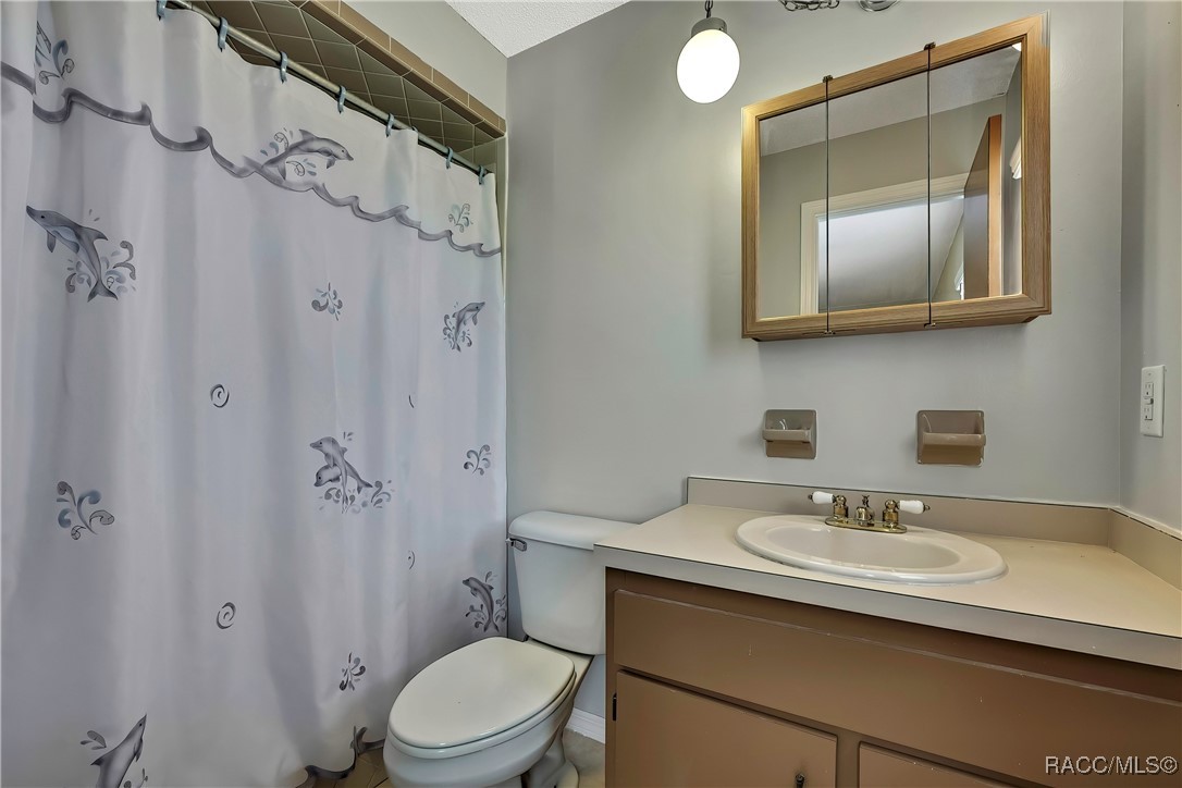 3535 E Foxwood Court