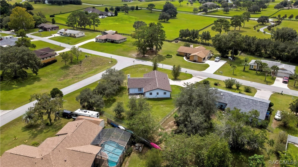 3535 E Foxwood Court