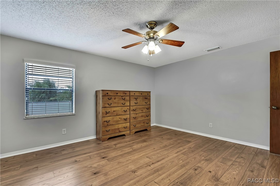 3535 E Foxwood Court