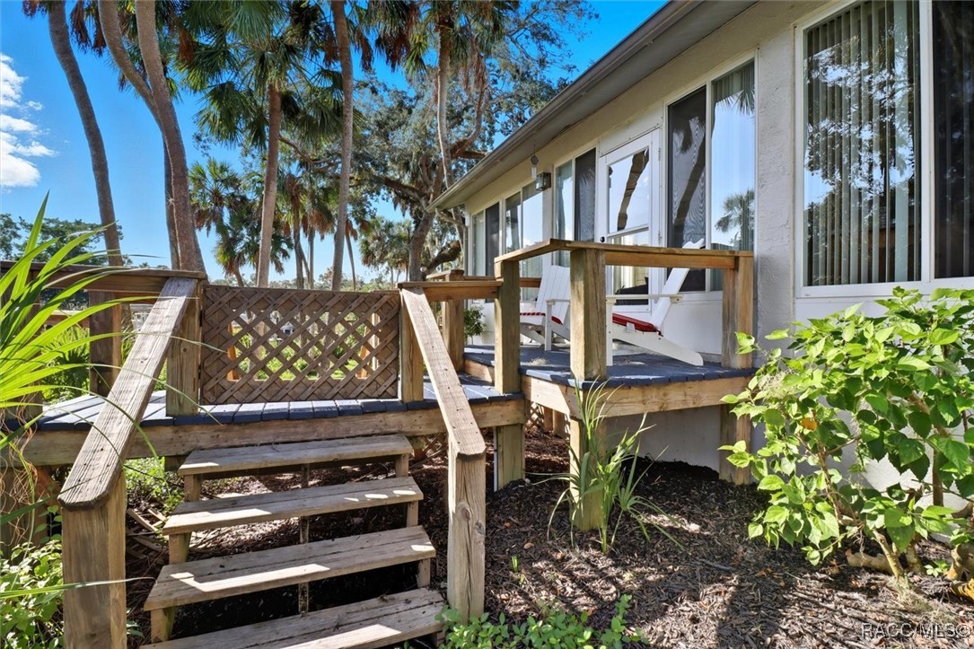 11950 W Waterway Drive