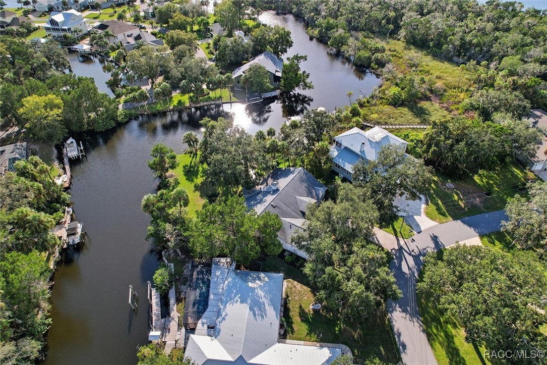 11950 W Waterway Drive