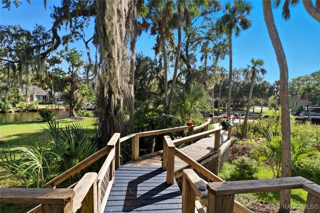 11950 W Waterway Drive