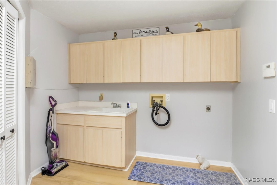 11950 W Waterway Drive