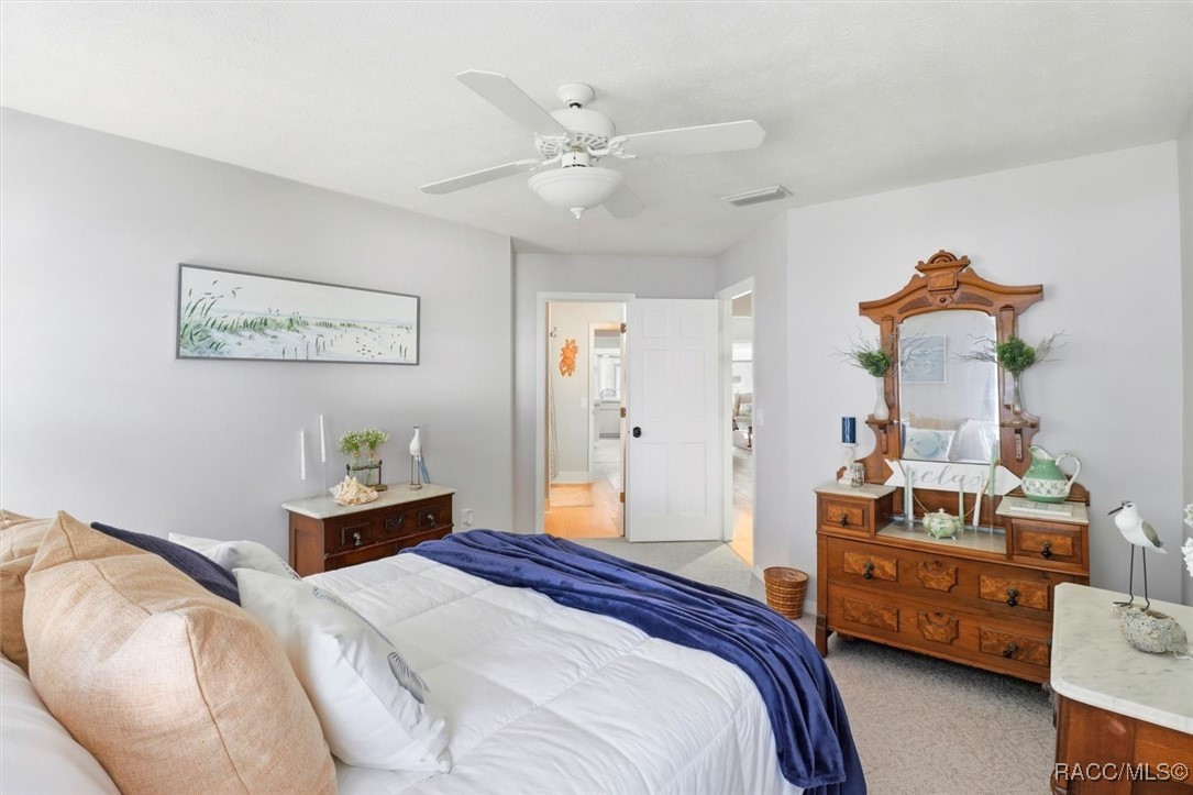 11950 W Waterway Drive