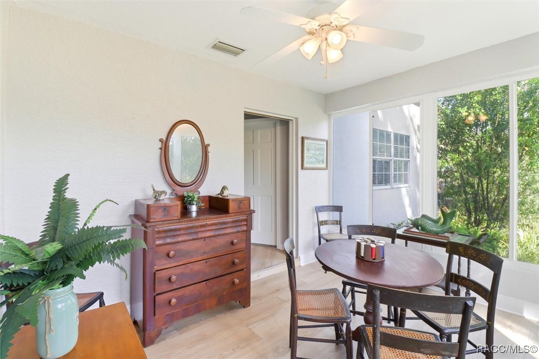 11950 W Waterway Drive