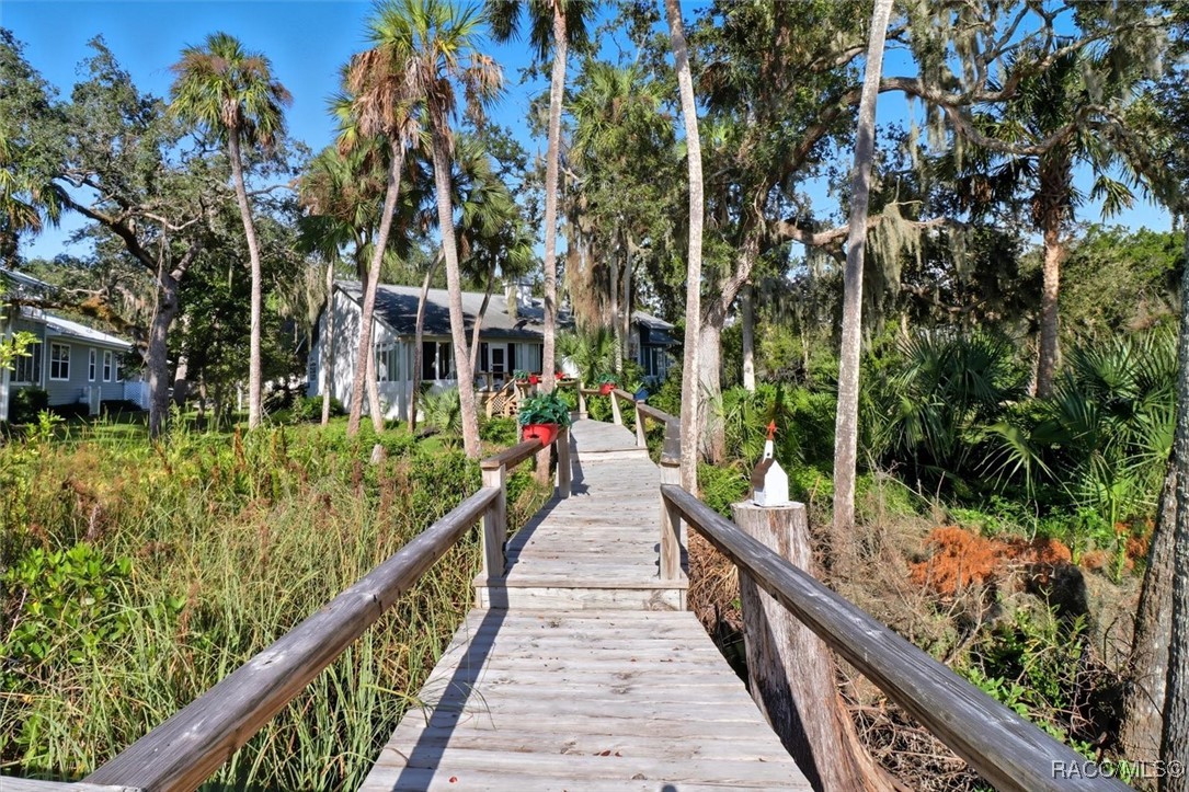 11950 W Waterway Drive