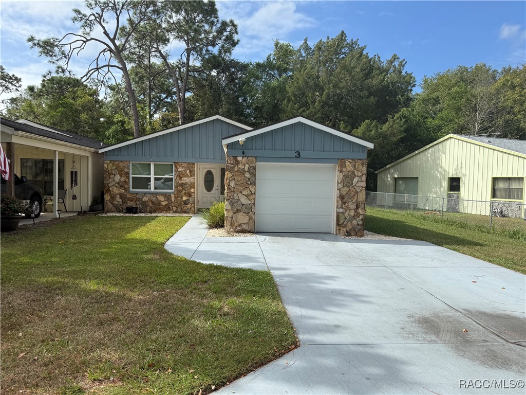 3 Chinaberry Circle