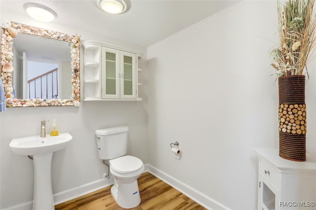 11322 W Bayshore Drive