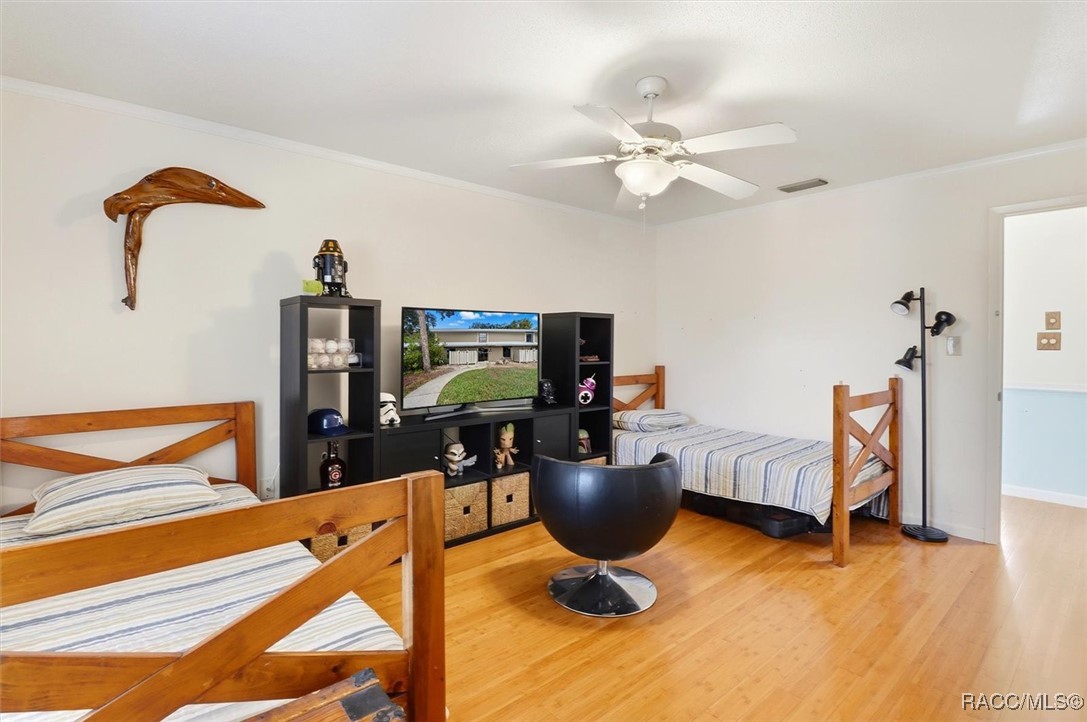 11322 W Bayshore Drive