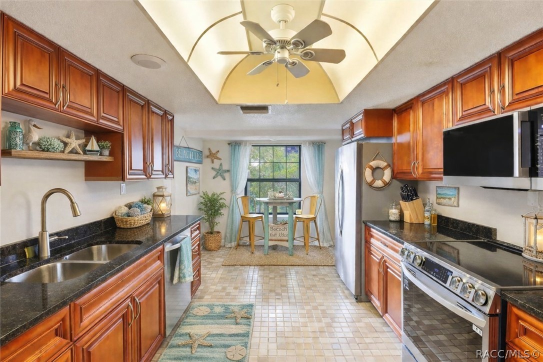 11322 W Bayshore Drive