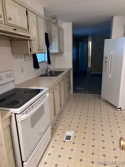 7362 S Spartan Avenue