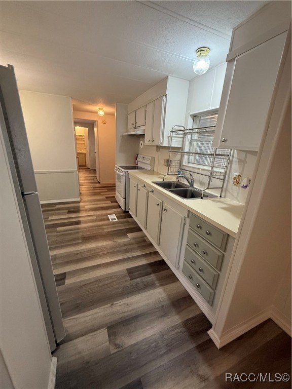 7362 S Spartan Avenue