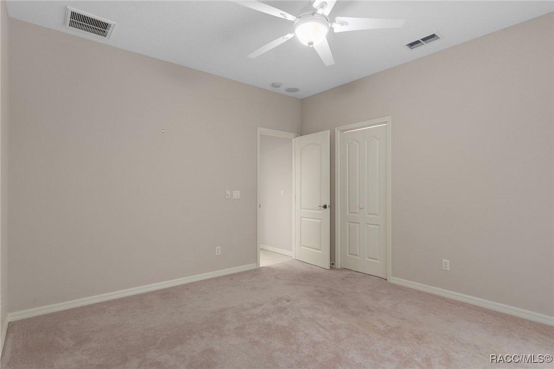 19 Livingstone Daisy Court