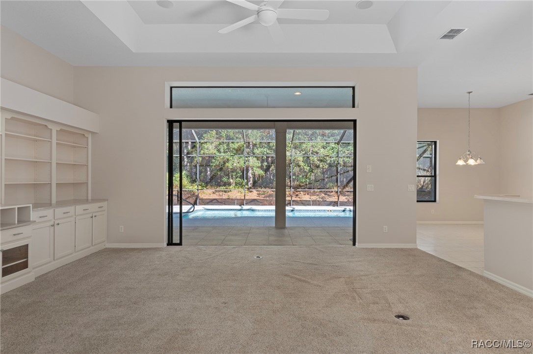 19 Livingstone Daisy Court