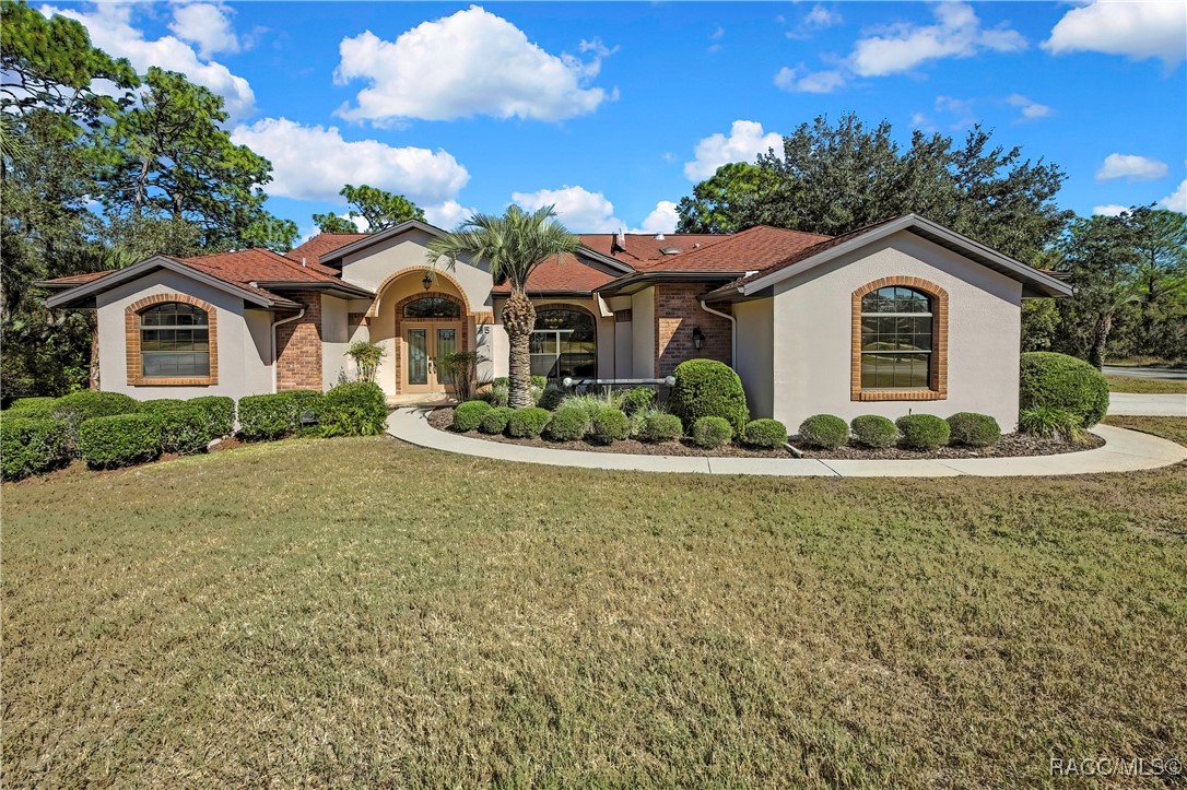 35 & 37 Hackberry Drive