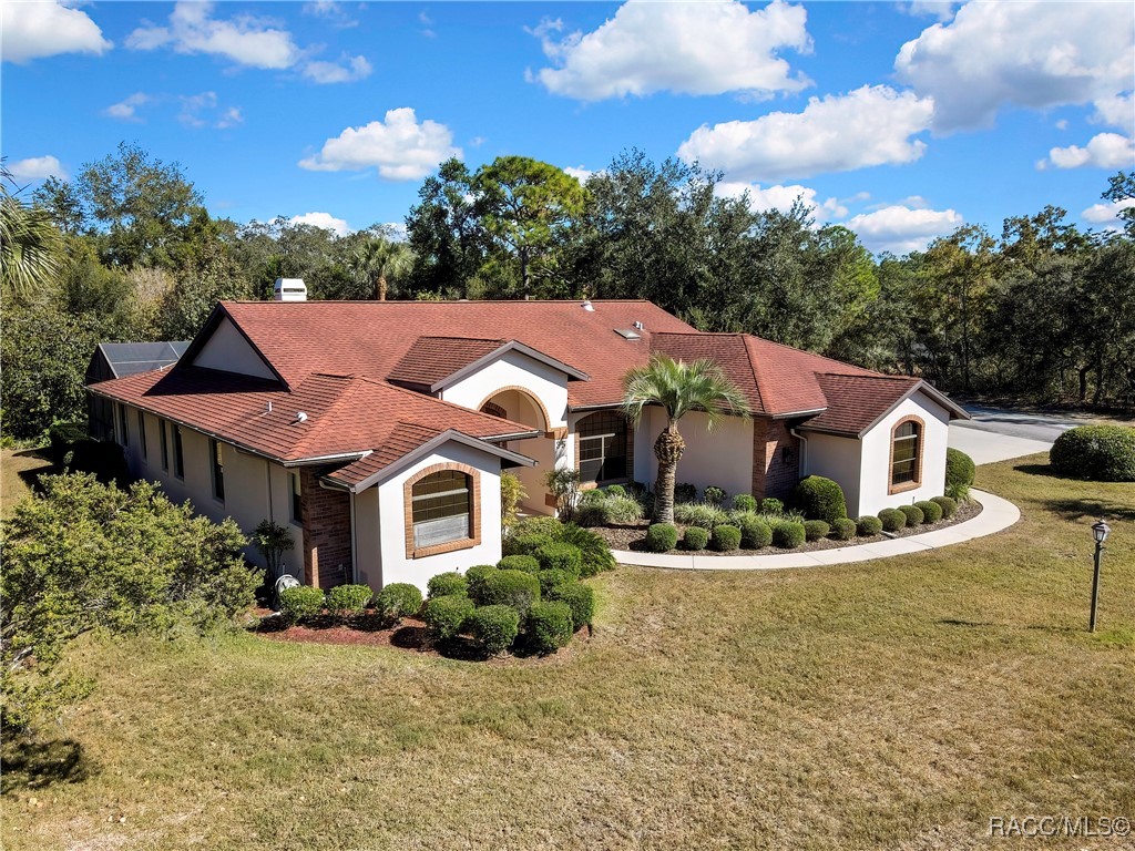 35 & 37 Hackberry Drive