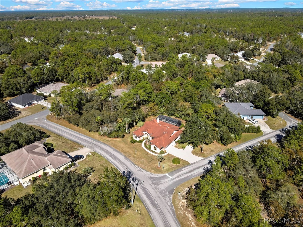 35 & 37 Hackberry Drive