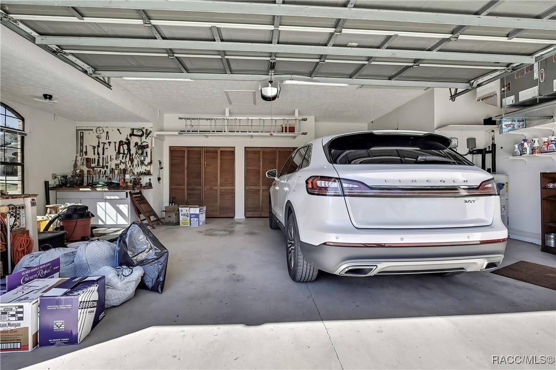 35 & 37 Hackberry Drive