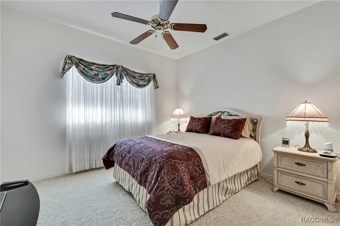 35 & 37 Hackberry Drive