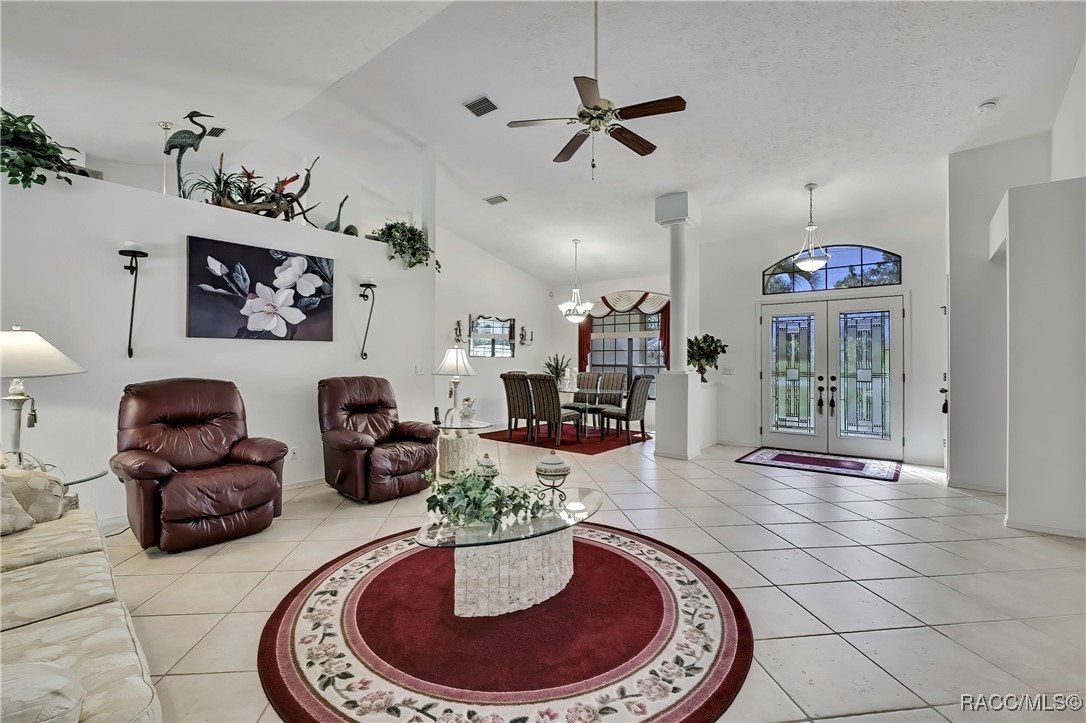 35 & 37 Hackberry Drive