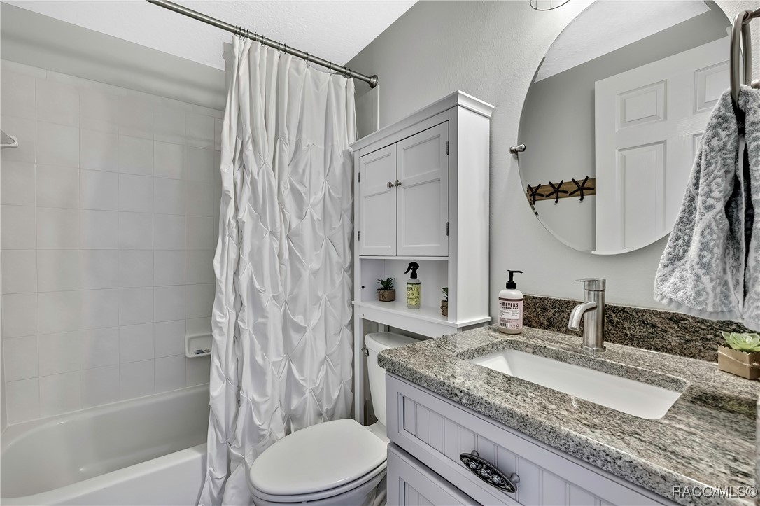 2855 N Rivers Edge Boulevard 213