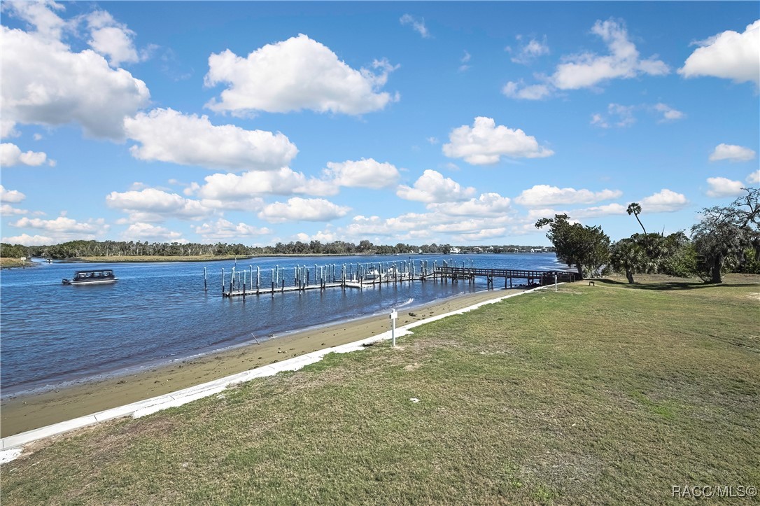 2855 N Rivers Edge Boulevard 213