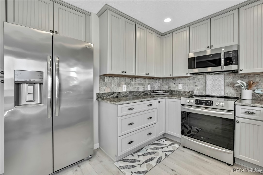 2855 N Rivers Edge Boulevard 213