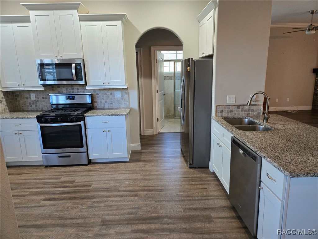 9322 S Deer Park Drive