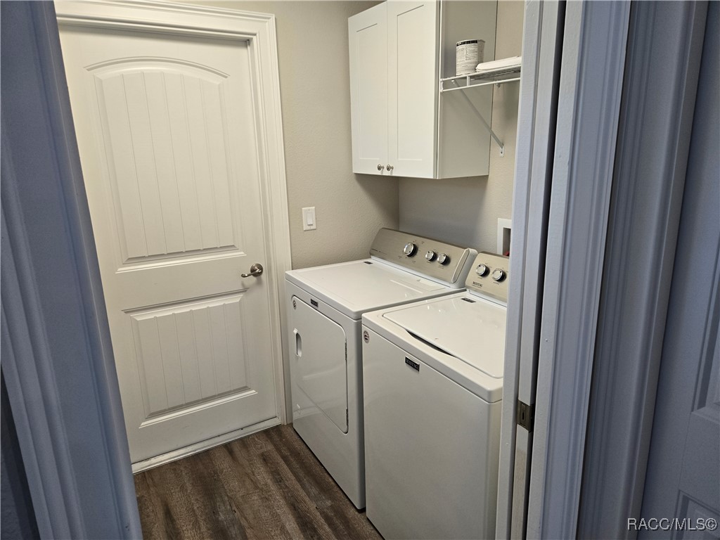 9322 S Deer Park Drive