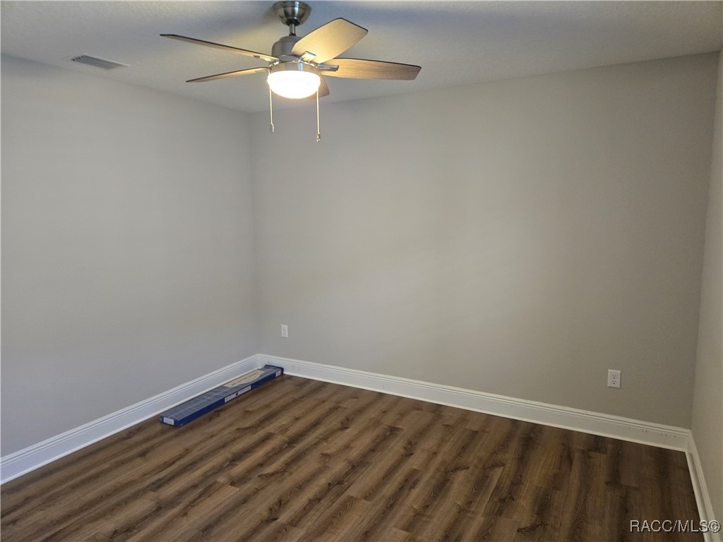 9322 S Deer Park Drive