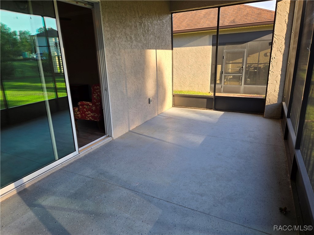 9322 S Deer Park Drive