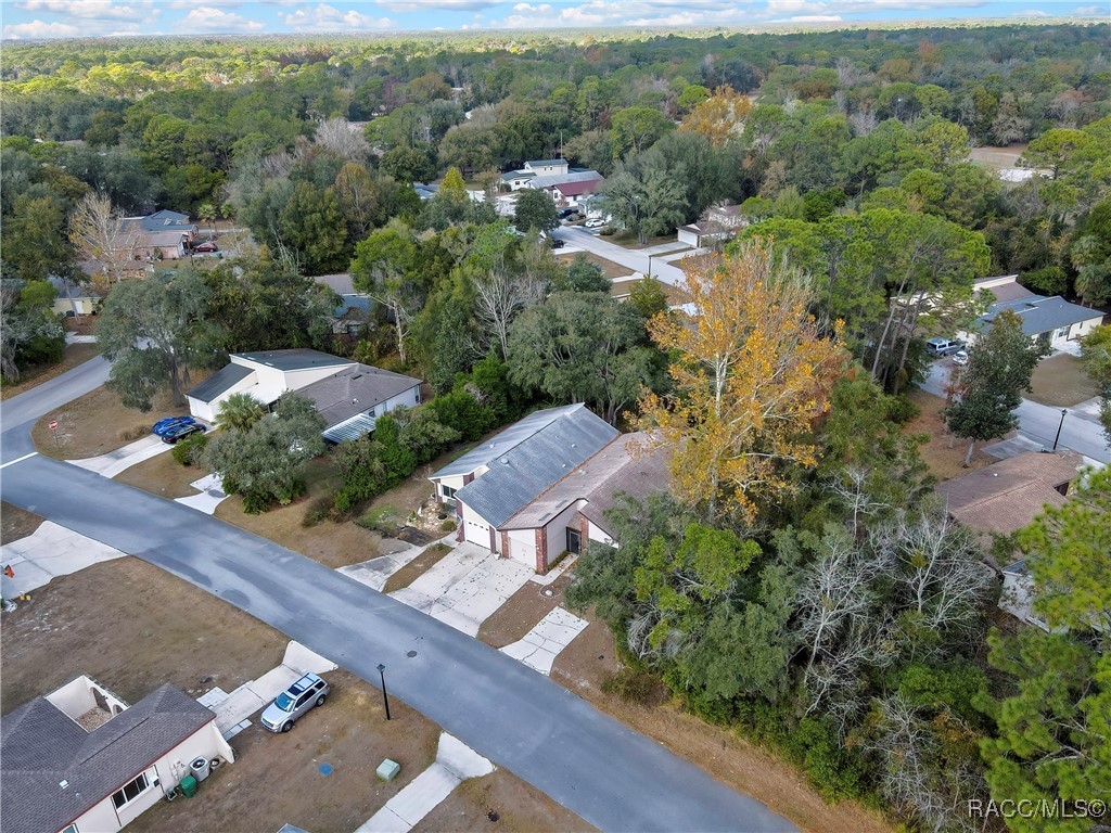 10 Chinaberry Circle