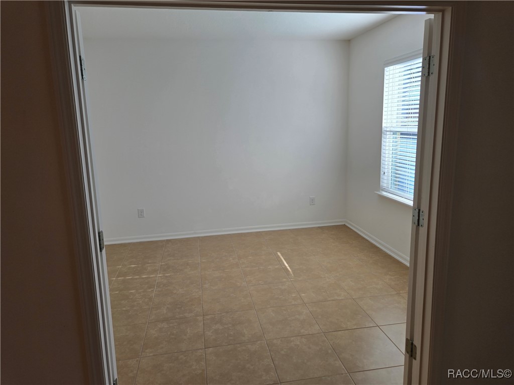 1 Greenpark Boulevard