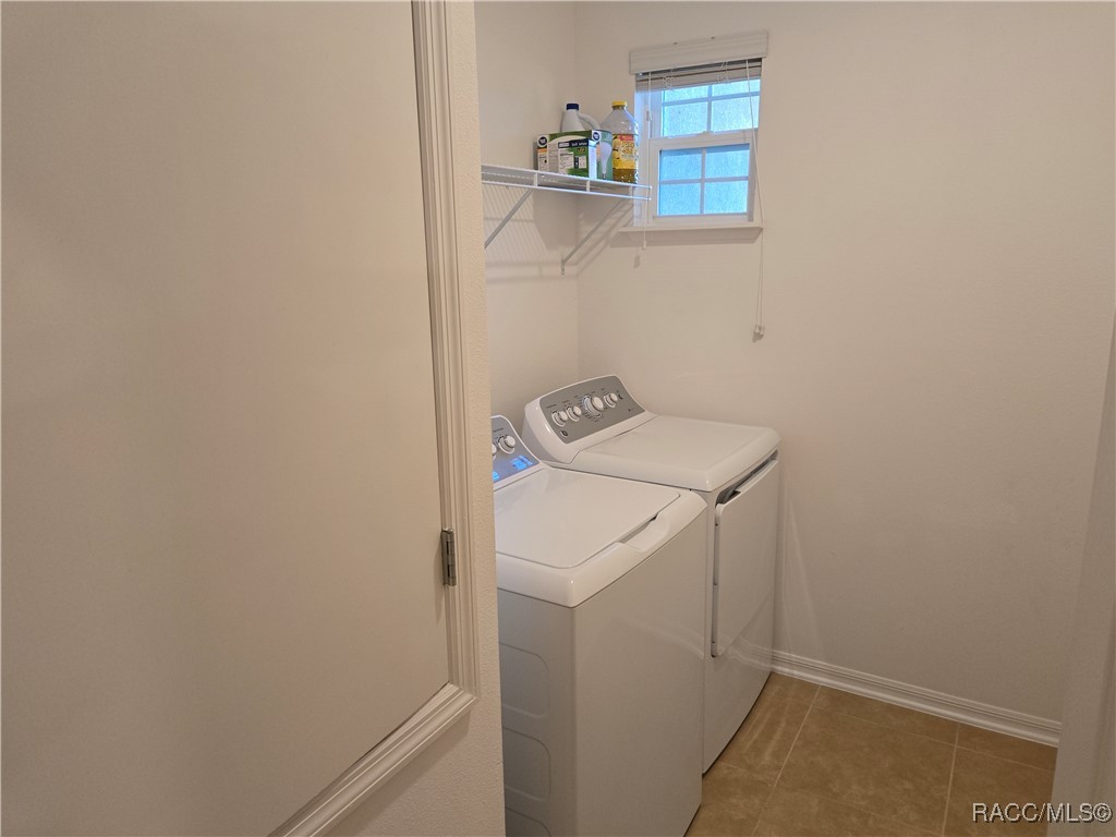 1 Greenpark Boulevard