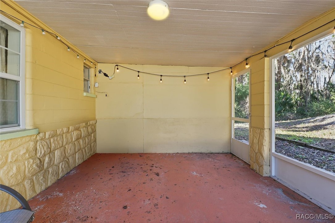 10170 W Yulee Drive
