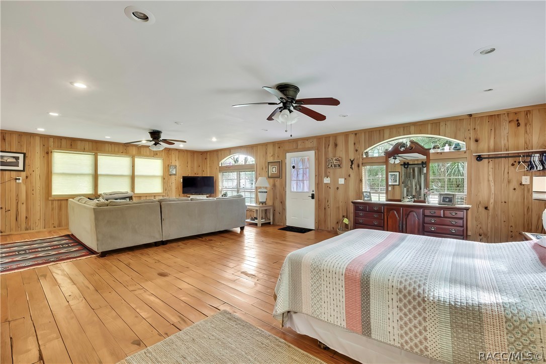 10170 W Yulee Drive