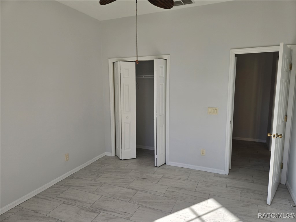 2846 N Kittery Point