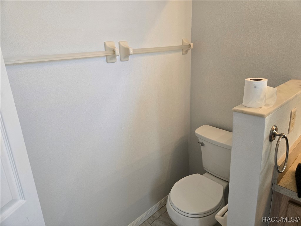 2846 N Kittery Point