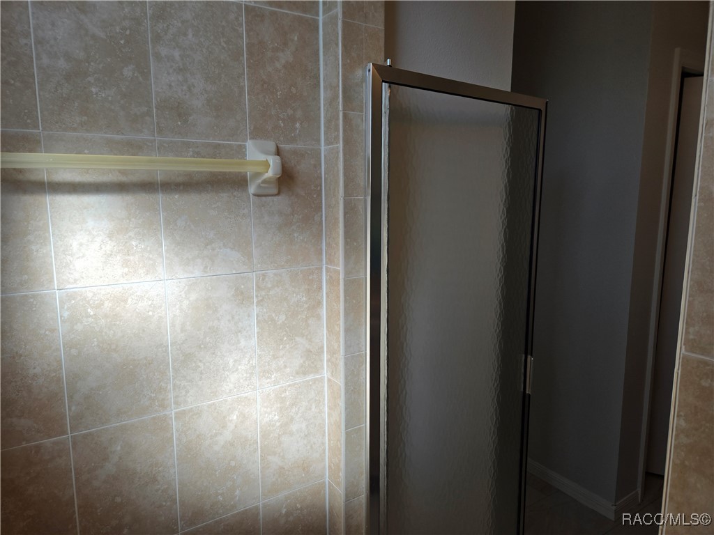 2846 N Kittery Point