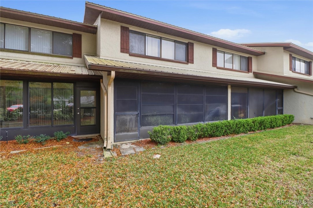 49 Douglas Street 23