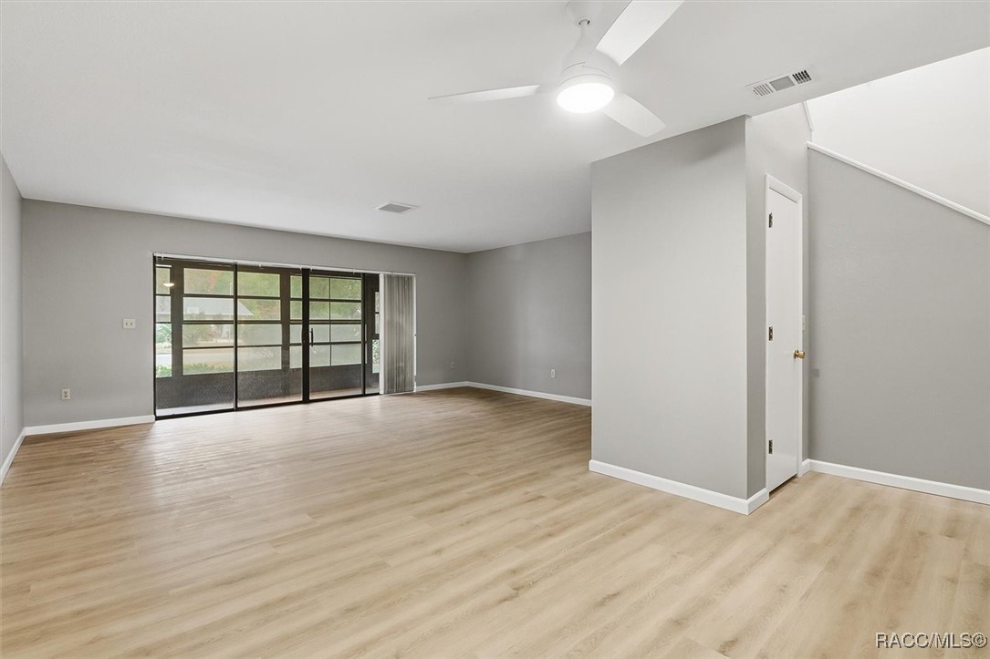 49 Douglas Street 23