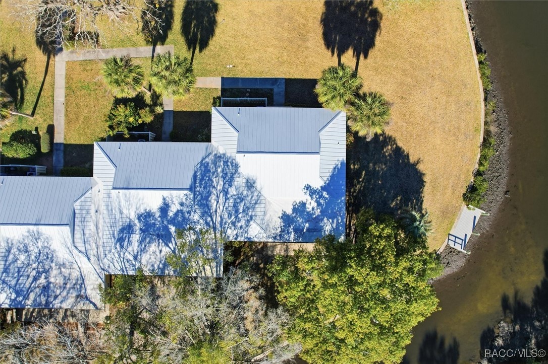 11372 W Bayshore Drive