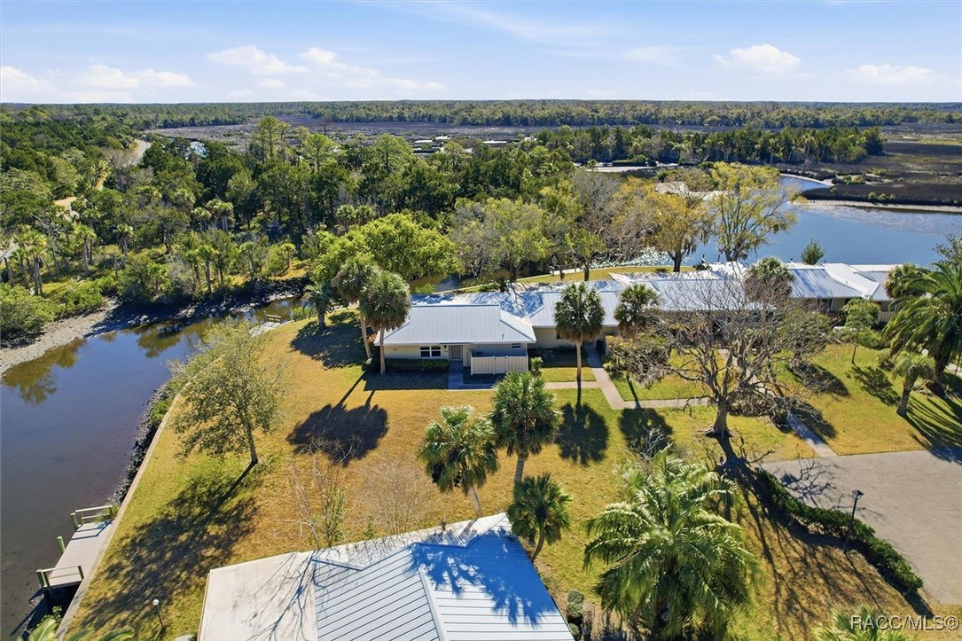 11372 W Bayshore Drive
