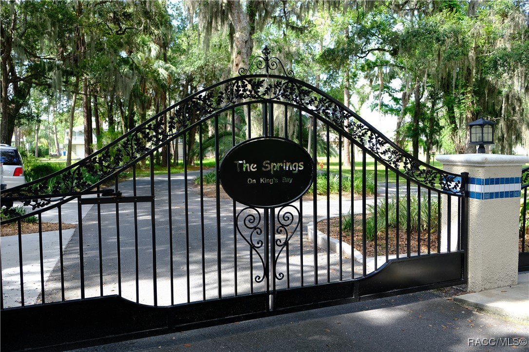 259 NW Bay Path Drive