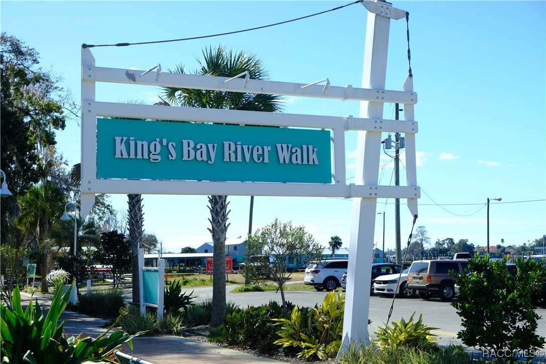 259 NW Bay Path Drive