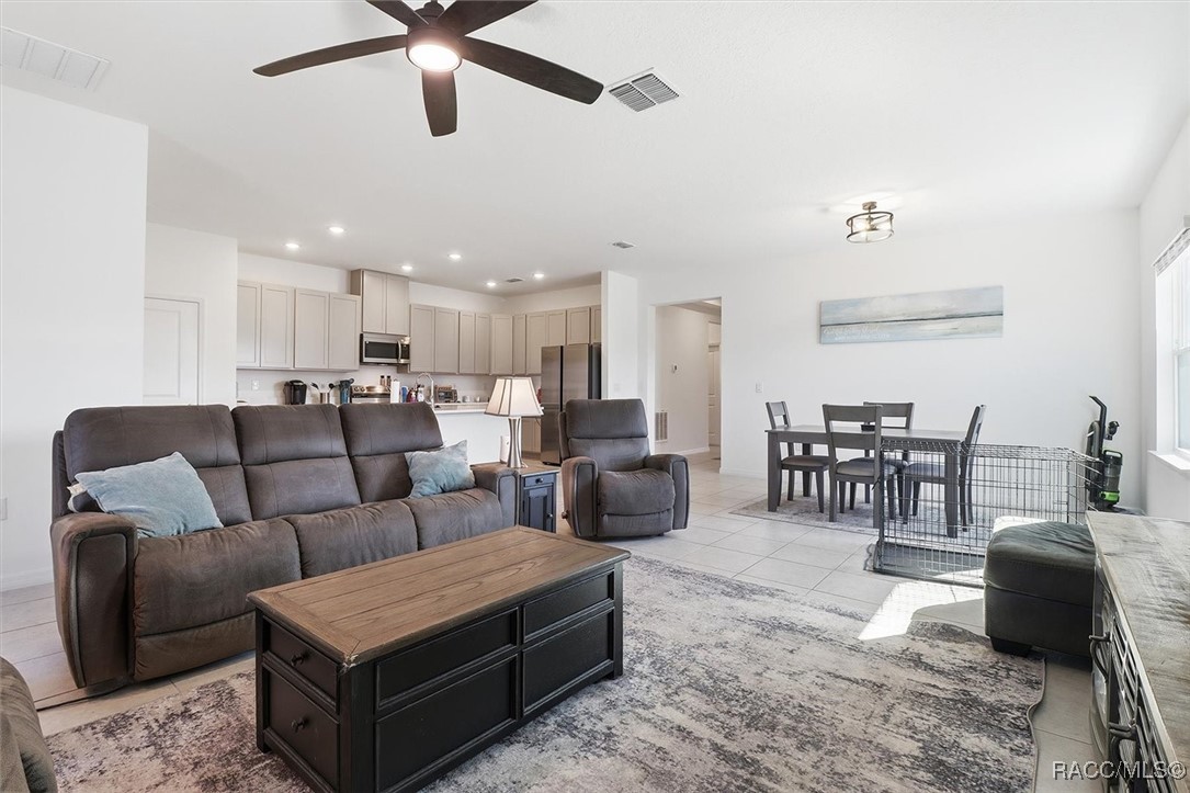 13065 House Finch Road