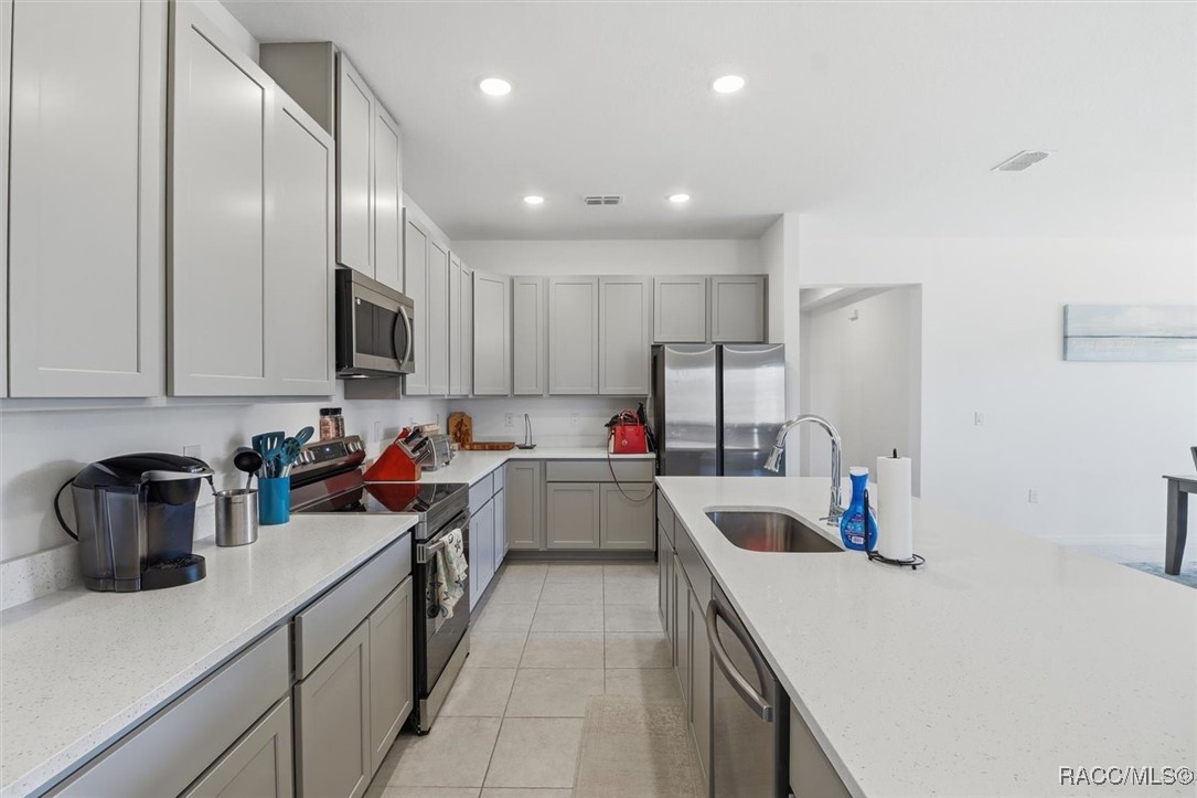 13065 House Finch Road