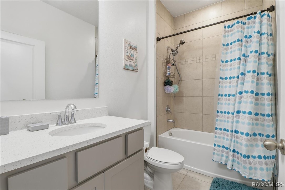 13065 House Finch Road