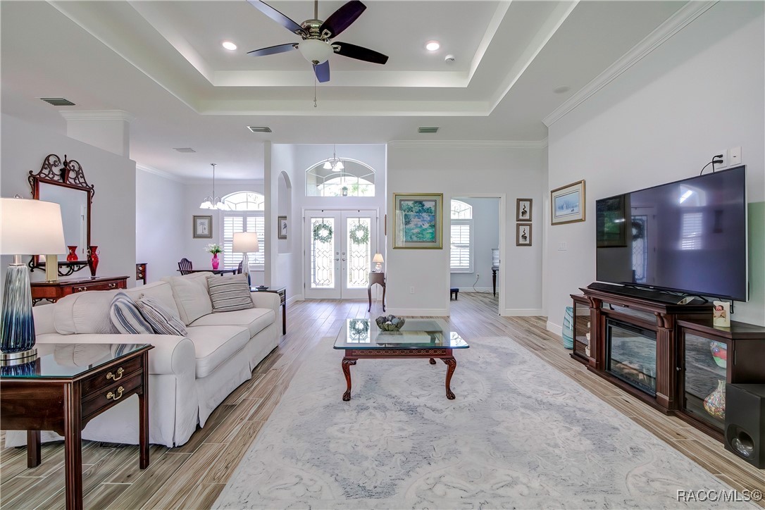 10 Milbark Court